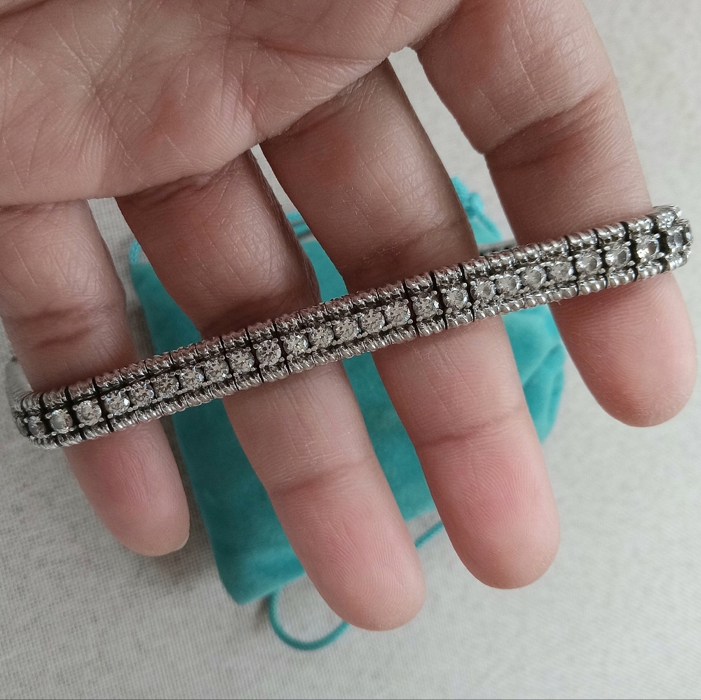 GORGEOUS Sterling silver Clear CZ Bracelet 7" inches long - Picture 3 of 6